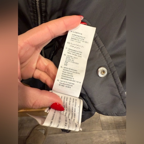 Abercrombie & Fitch Women’s Navy Blue Quilted Reversible Jacket Size L - Picture 3 of 6